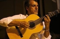Il chitarrista Corrado Cordova